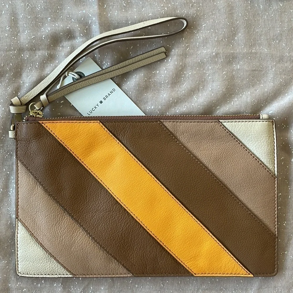 Brand New Lucky Brand Genuine Leather Pale Ecru Multi Yellow Zippered Wristlet